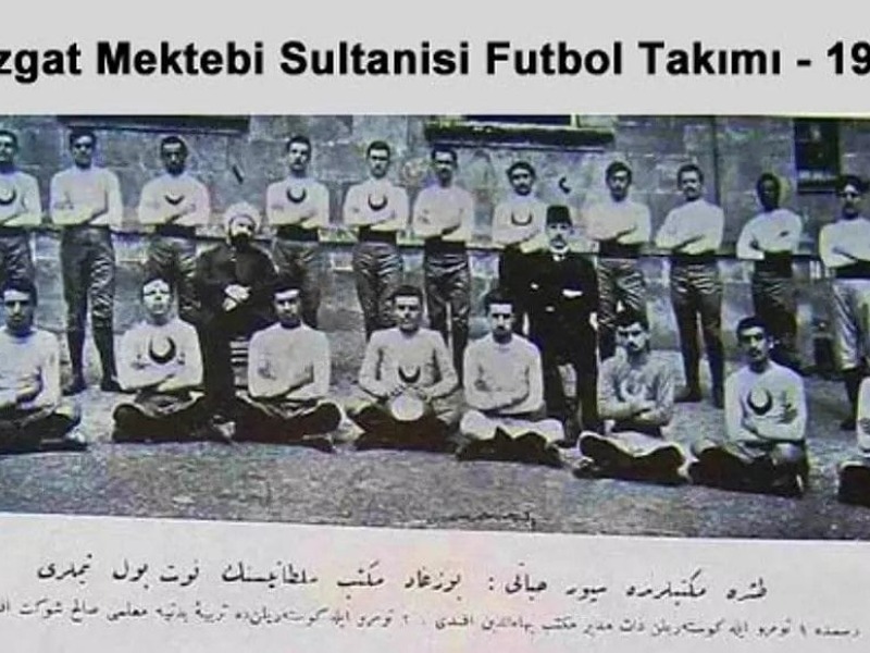  Yozgat Mektebi Sultani futbol takımı